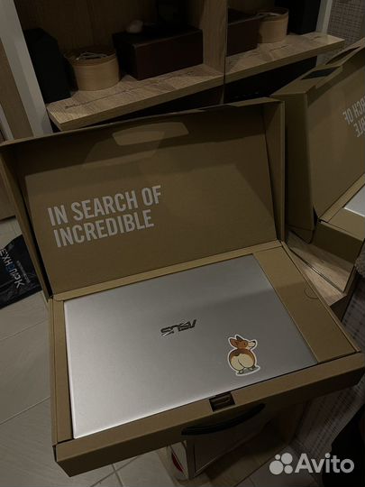 Asus vivobook 14