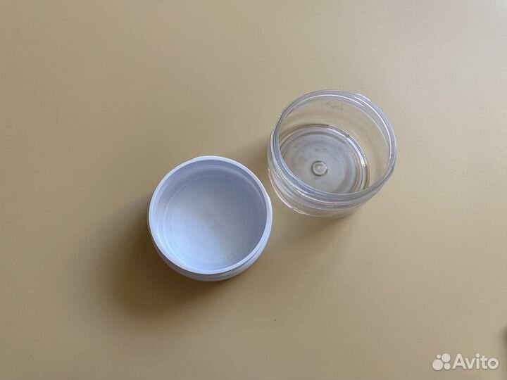 Пустые флаконы от косметики