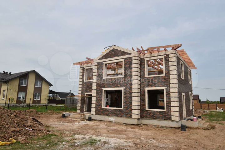 Коттедж 178,3 м² на участке 11,4 сот.