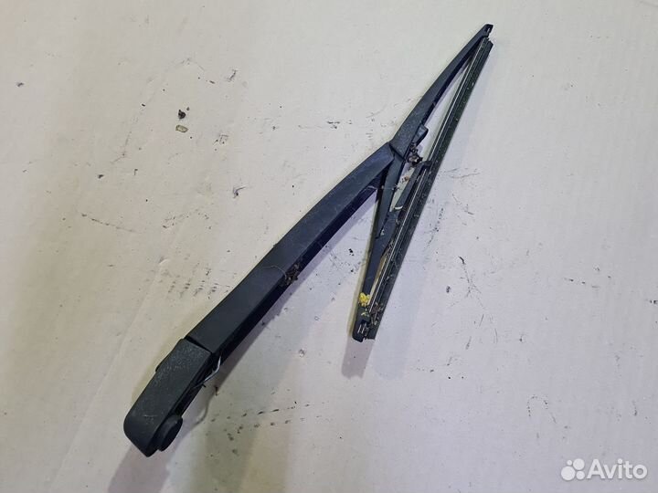 Опель Корса д поводок стеклоочистителя задний