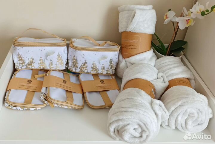 Yves Rocher/ Ив Роше Косметички и пледы