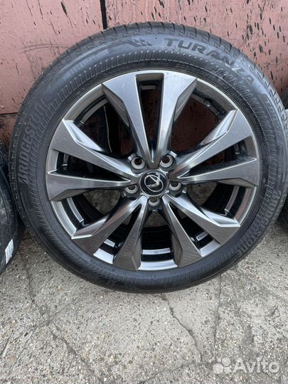 Диски Lexus UX R18