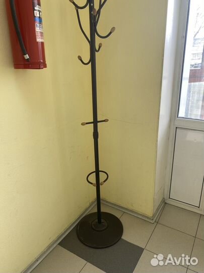 Продам напольную вешалку