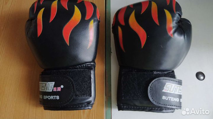Боксерские перчатки детские