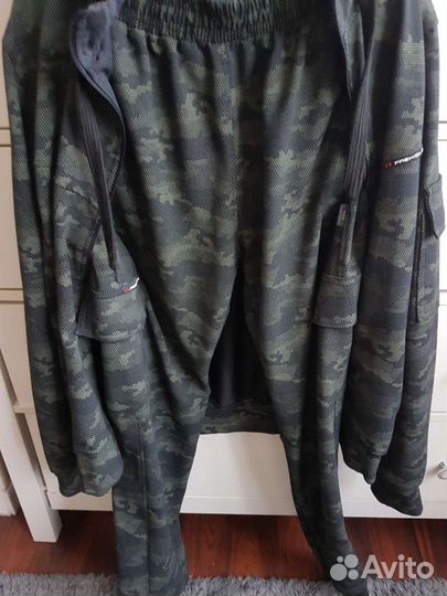 Спортивный костюм мужской новый