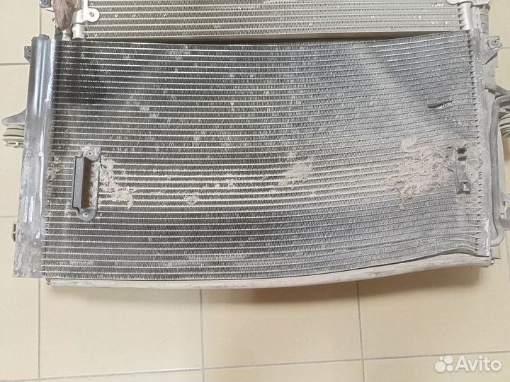 Audi Q7 4L Радиатор кондиционера