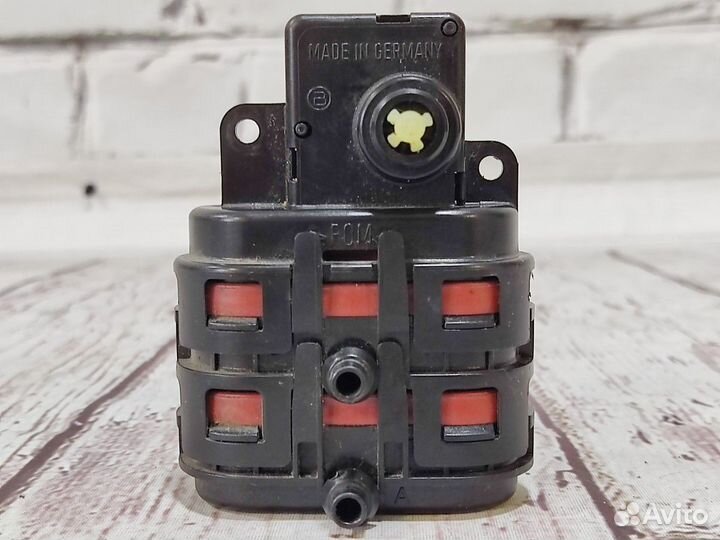 Моторчик заслонки отопителя E W210