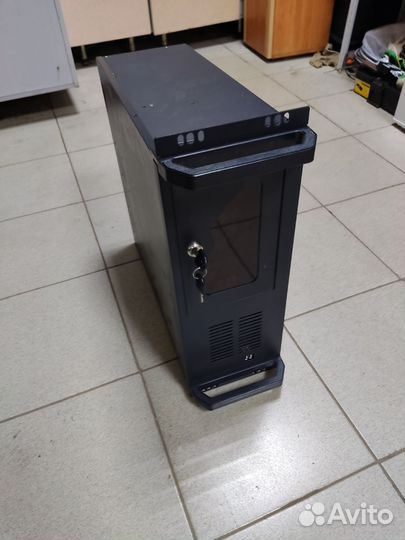 Корпус серверный в стойку 4U