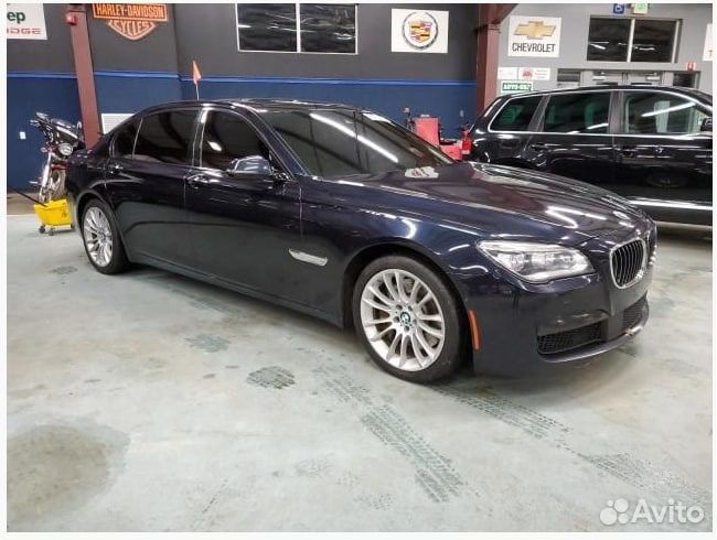 BMW 750Li F02 х-drive