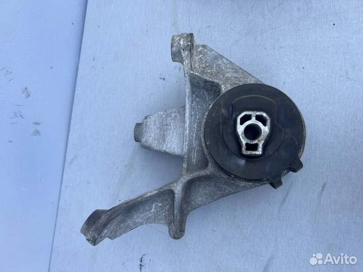 Опора двигателя передняя Opel Antara Z22D1 2012