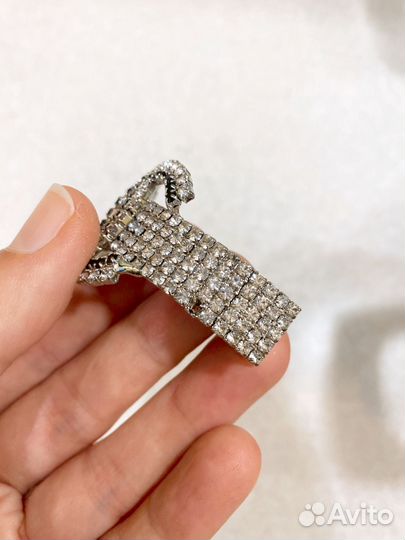 Заколка для волос со стразами