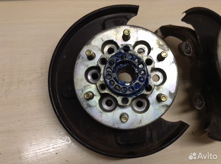 Кулак поворотный в сборе ховер Great Wall hover