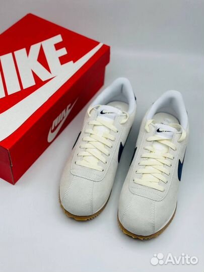 Кроссовки nike cortez