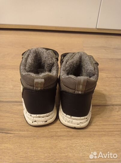 Ботинки демисезонные 22 размер