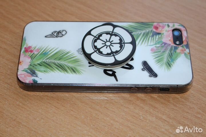 Бампер для айфона 5