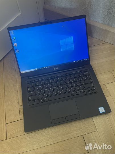 Dell latitude 7390, i7, win hello, 16GB, 256SSD