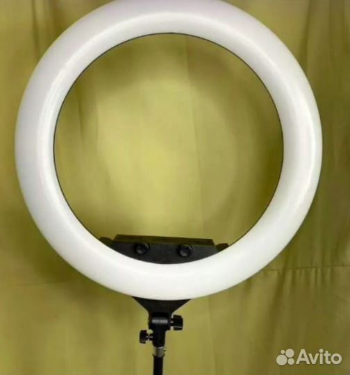 Кольцевая Лампа 56 См