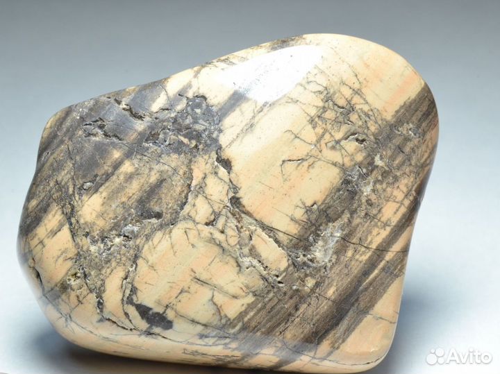 Яшма галтовка 4,5 см / Минералы