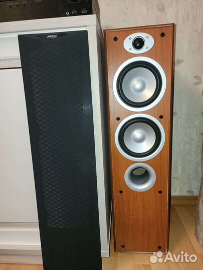 Ресивер Pioneer VSX-528 и акустика Jamo