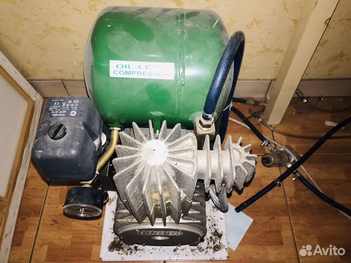 Безмасляный компрессор Ekom DK50 S (Словакия)