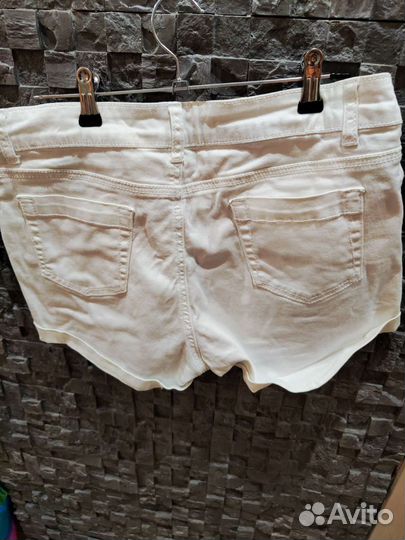 Джинсовые шорты