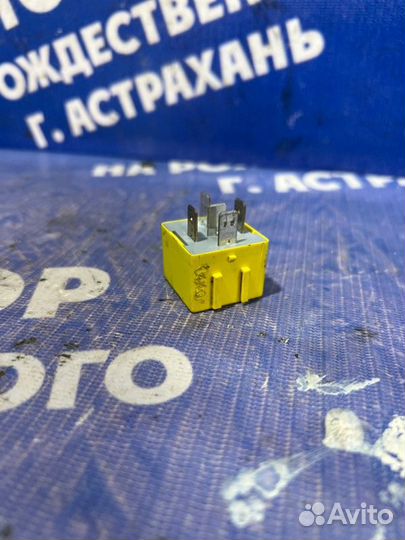 Реле Renault Logan 1 седан 2009