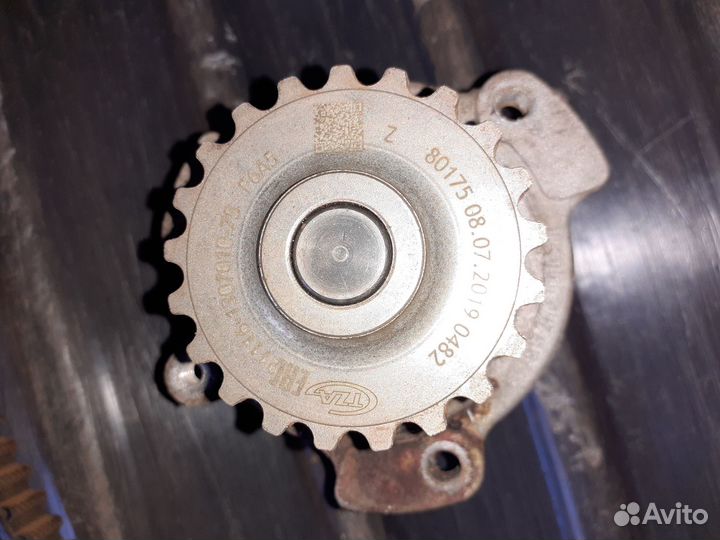 Ремень грм,помпа,натяжной ролик на ваз