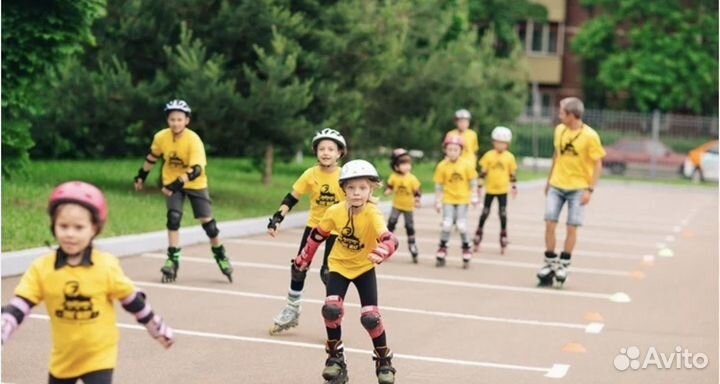 Тренер инструктор по катанию на роликах