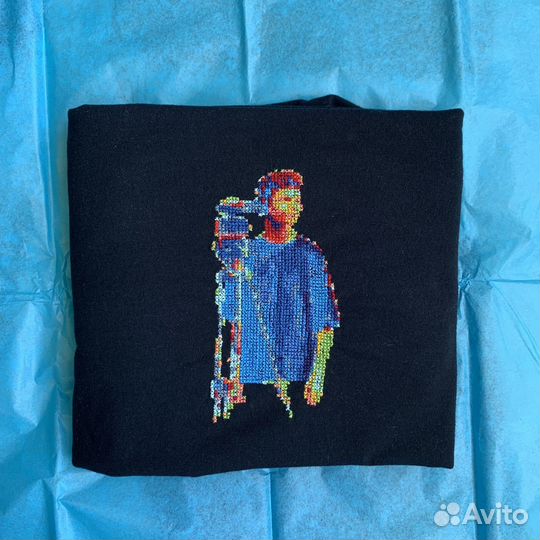 Ручная вышивка на одежде