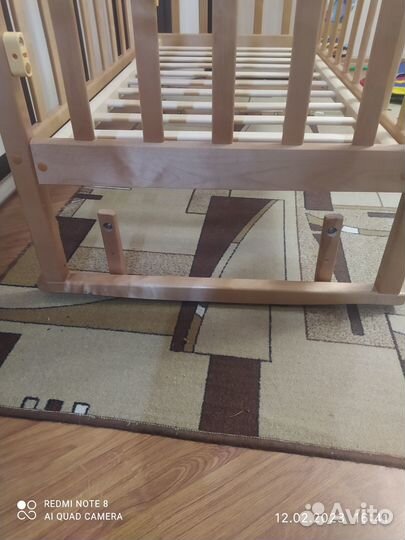 Детская кроватка