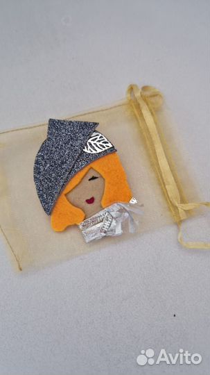 Броши ручной работы сделаны с любовью(под заказ)