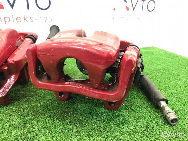 Суппорт тормозной Mercedes-Benz A250 W176 270.920