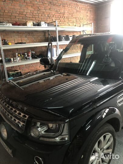 Лобовое стекло Land Rover Discovery IV 2009