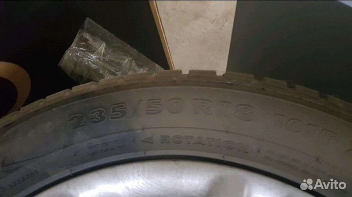 Nokian Tyres Hakkapeliitta 7 235/50 R18