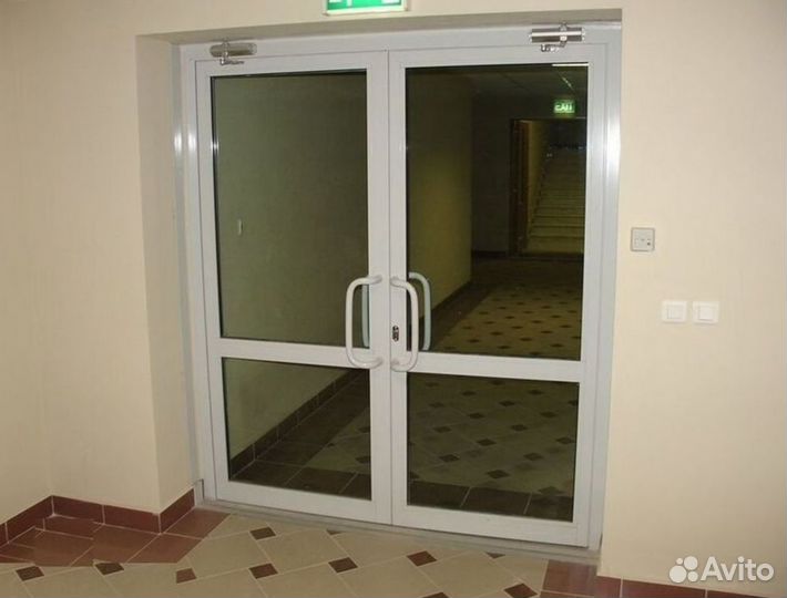 Дверь пластиковая