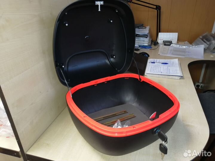 Кофр мопеда, мотоцикла, скутера VMC BY-377