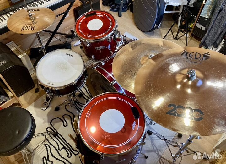 Аренда барабанов/ударной установки