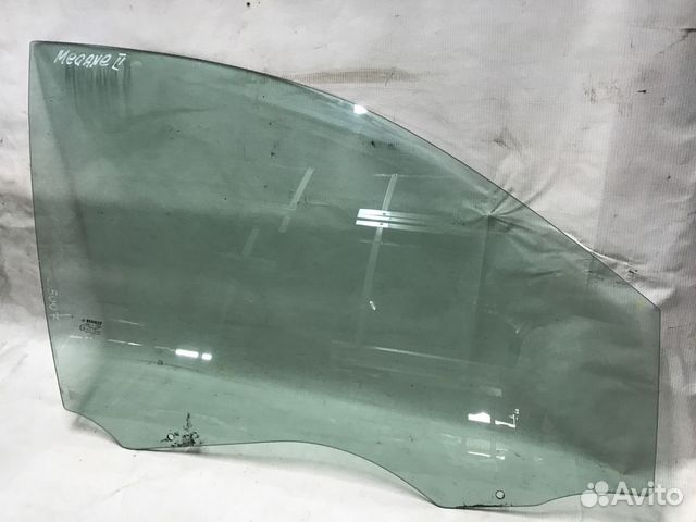 Стекло переднее правое Renault Megane