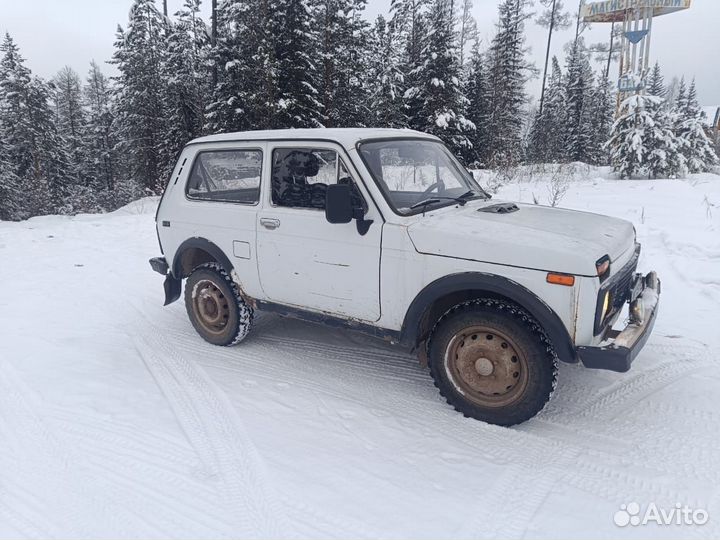 LADA 4x4 (Нива) 1.6 МТ, 1997, 200 000 км