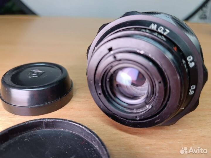 Объективы советские:мир-1В,гелиос 44-2, юпитер-37А
