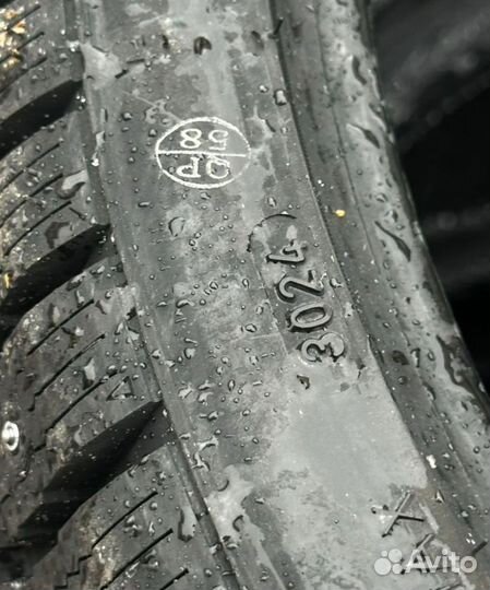 Tourador Ice Star TSW1 245/35 R20 и 275/30 R20 97T