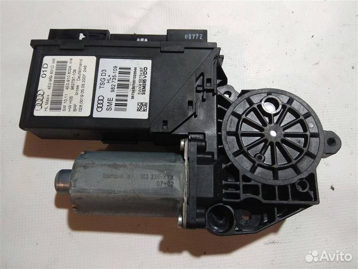 Моторчик стеклоподъемника задний левый 4E0959801