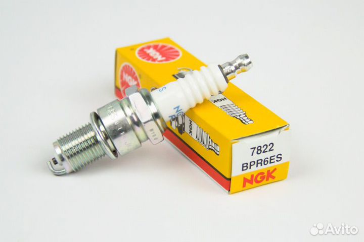 Свеча зажигания 4T bpr6es NGK