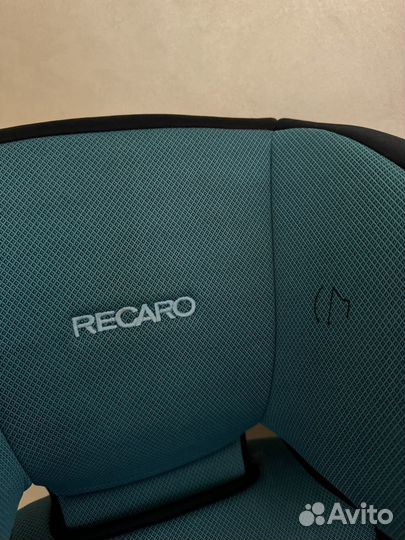 Автомобильное кресло recaro