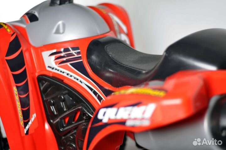 Квадроцикл детский на аккамуляторе