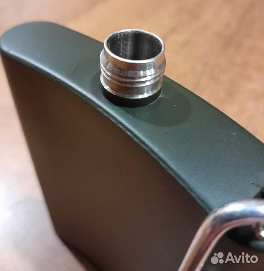 Фляжка 0.23л. с карабином, сток