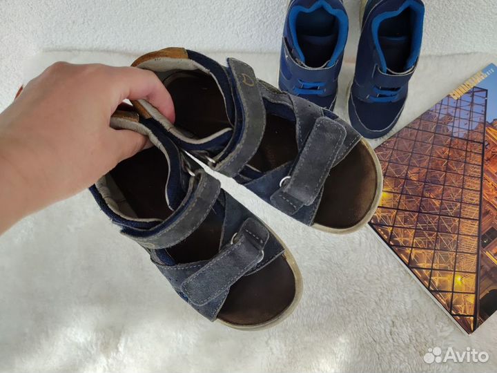 Обувь детская кроссовки сандалии летняя 27