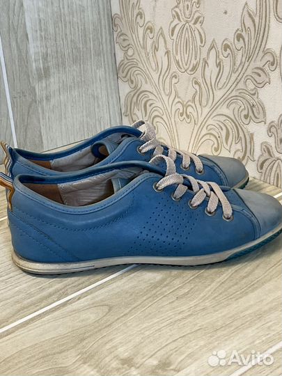 Кожаные кеды ecco