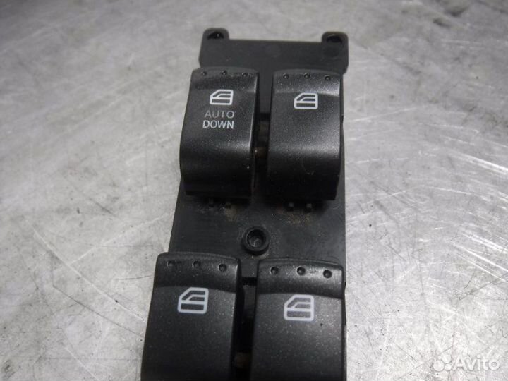 Блок управления стеклами передний левый Ssang Yong