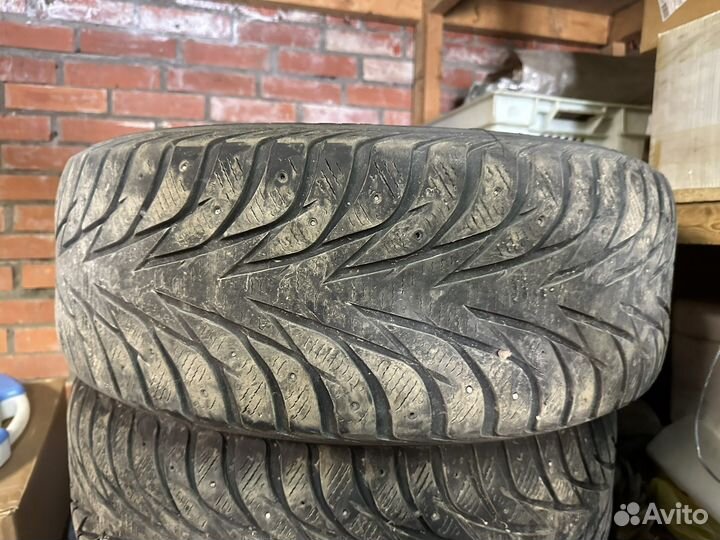 Yokohama Ice Guard Stud IG55 235/55 R19 101T